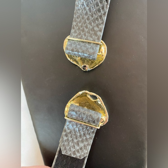 VTG Grey Snakeskin Belt w/ Shell Clasp Belt Buckle Seashell 32” Adjustable - Picture 4 of 11